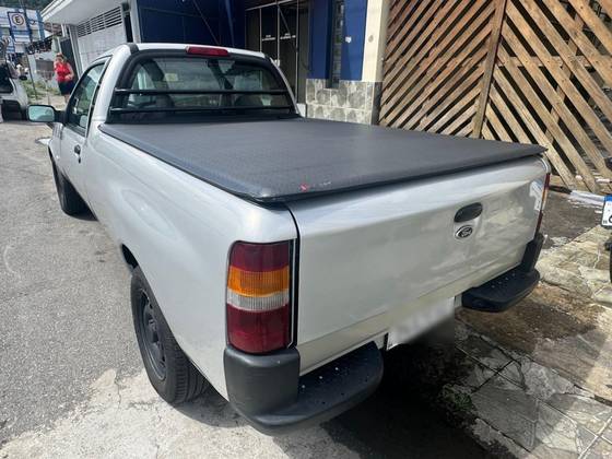 FORD COURIER 1.6 MPI L 8V FLEX 2P MANUAL FORD COURIER 1.6 MPI L 8V FLEX 2P MANUAL